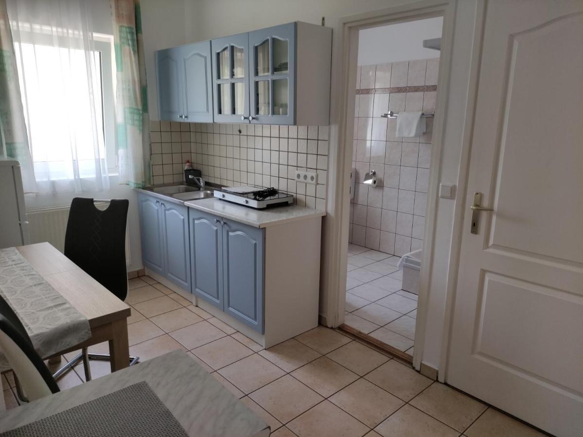 Zsanett Appartement Hévíz 外观 照片