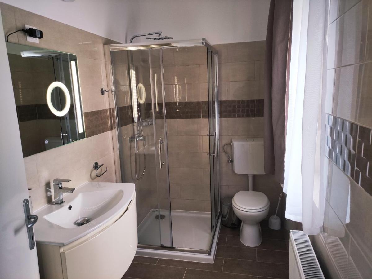 Zsanett Appartement Hévíz 外观 照片