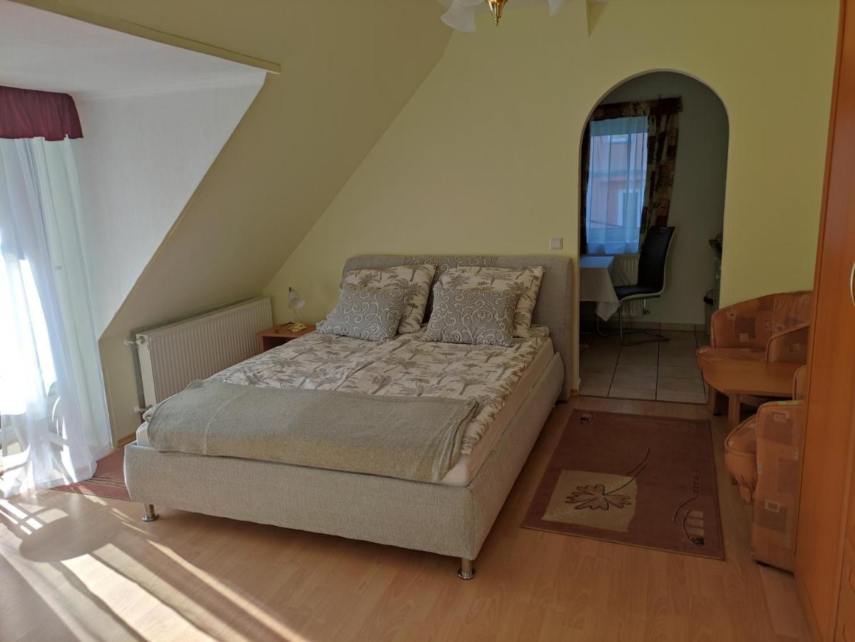 Zsanett Appartement Hévíz 外观 照片